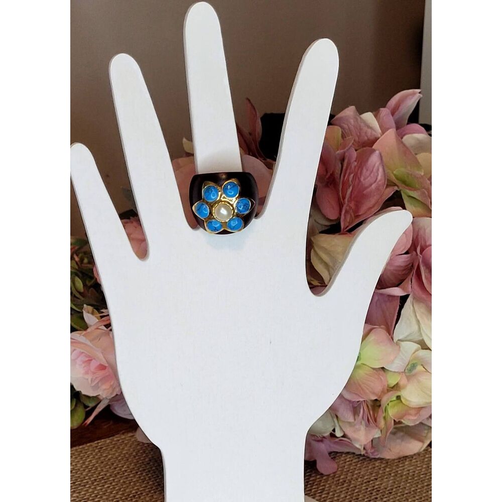Vintage Mahogany Hardwood Wooden Shank Genuine Pearl, Faux Turquoise 80's Ring